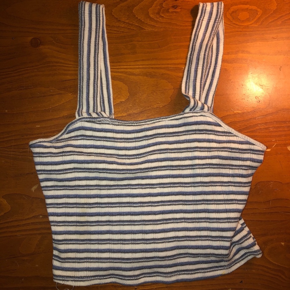 stripped crop top